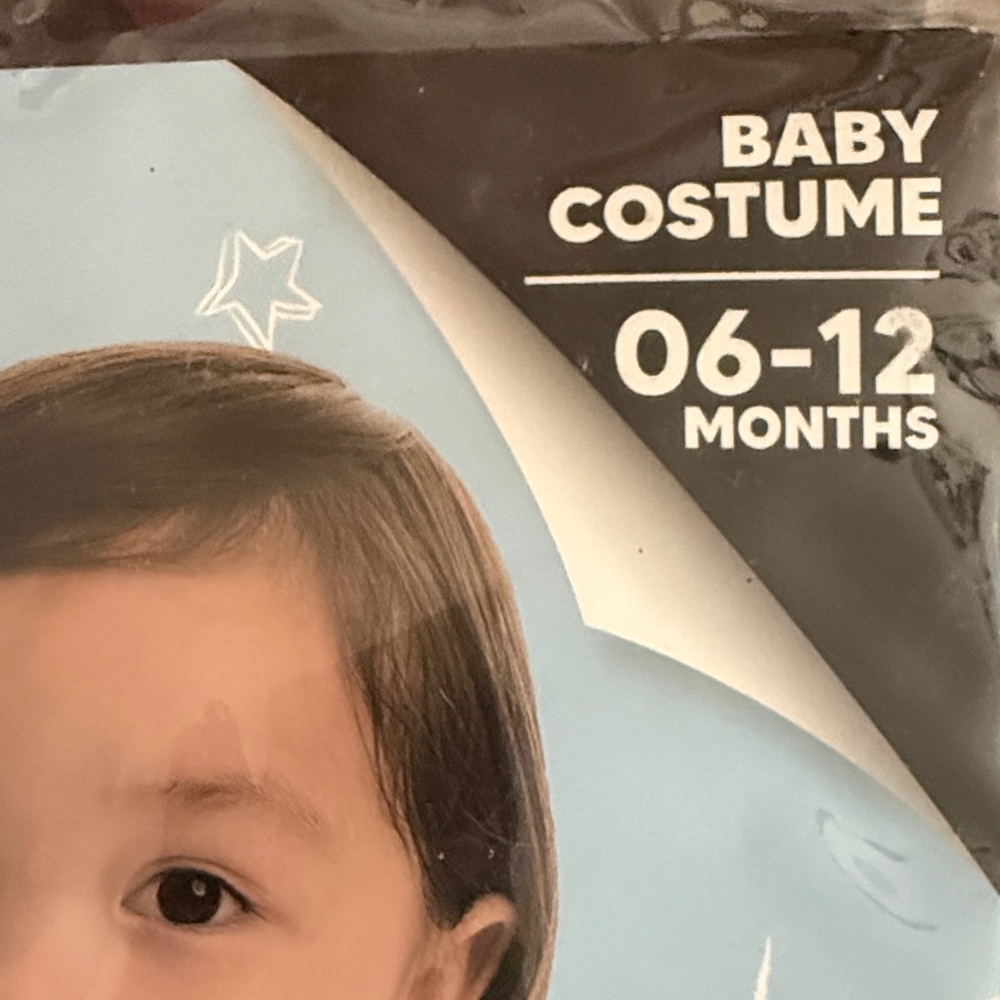 Spooktacular Creations Astronaut Costume for Infants - White and Black (6-12 M) - Picture 4 of 5